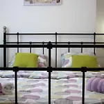 Medvid Apartment *